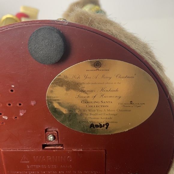 Thomas Kinkade - Season of Harmony Caroling Santa Collection Bradford Exchange - Picture 7 of 17